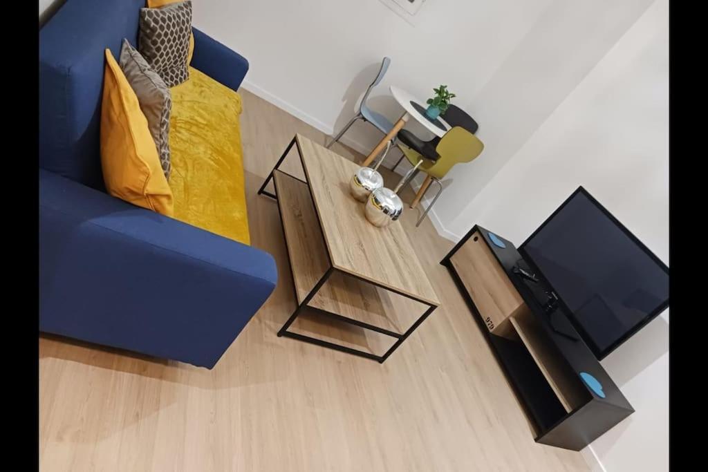 Tres Beau 2 Pieces A Appartamento Nizza